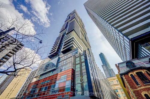 3213-7 Grenville St, Toronto, ON, M4Y0E9 | Card Image