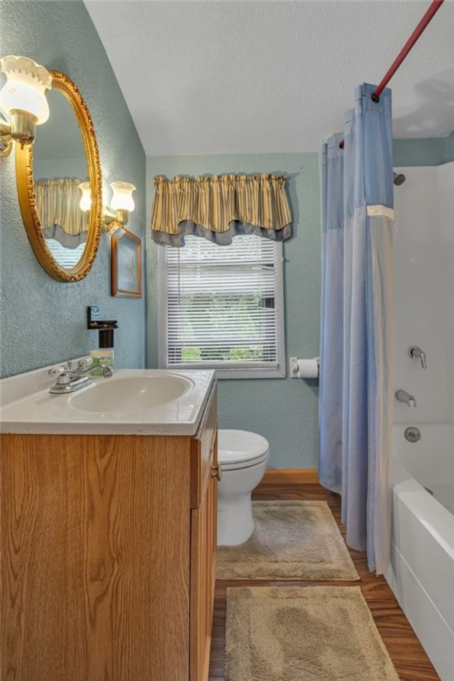 2nd floor, full bath with tub/shower | Image 21
