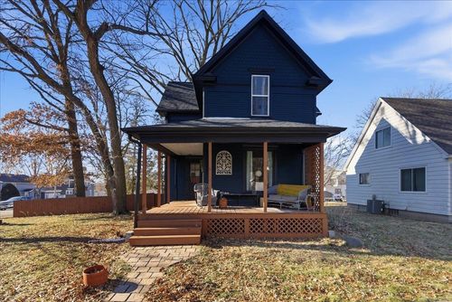 100 N Russell, Denver, IA, 50622 | Card Image