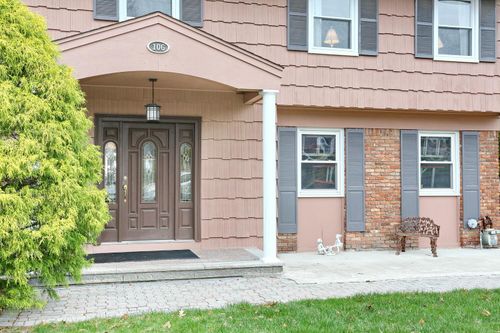 106 Key Pl, Orangeburg, NY, 10962-2708 | Card Image