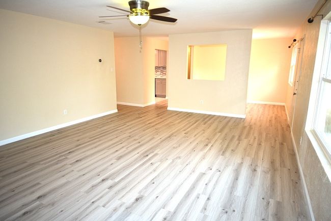 3928 Leafield Dr, House other with 4 bedrooms, 2 bathrooms and 4 parking in Austin TX | Image 4