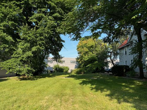 541 N 20th St, Milwaukee, WI, 53233-2506 | Card Image