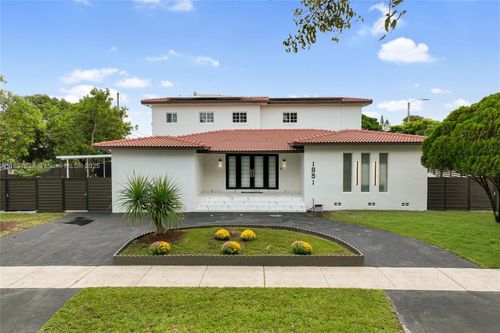 1851 Nw 32nd Ave, Miami, FL, 33125-1066 | Card Image