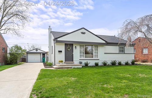 31681 Lamar Dr, Farmington, MI, 48336-2523 | Card Image