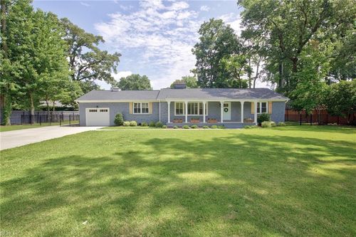 4716 Hermitage Road, Virginia Beach, VA, 23455 | Card Image