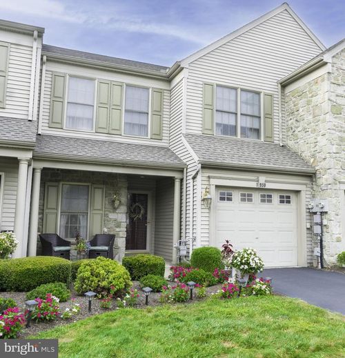 1959 Deer Run Dr, HUMMELSTOWN, PA, 17036-7052 | Card Image