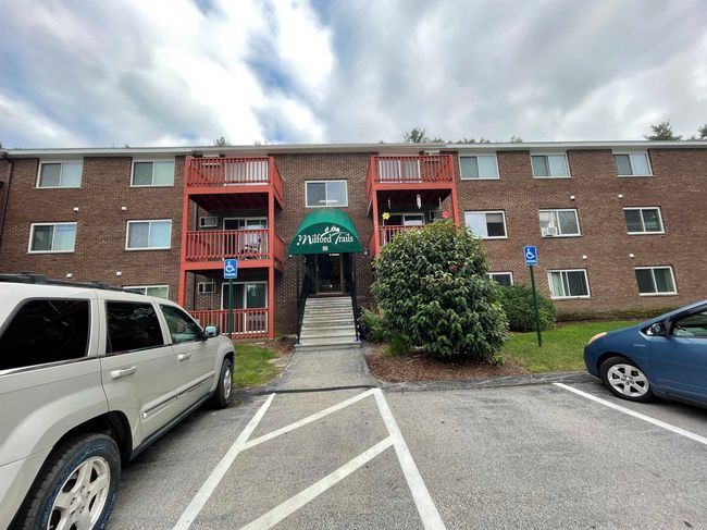 APT-201 - 96 Powers St, Condo with 2 bedrooms, 1 bathrooms and null parking in Milford NH | Image 7
