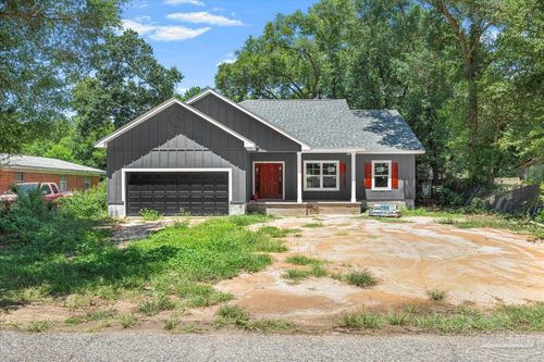 427 Seamarge Ln, Pensacola, FL, 32507-3928 | Card Image