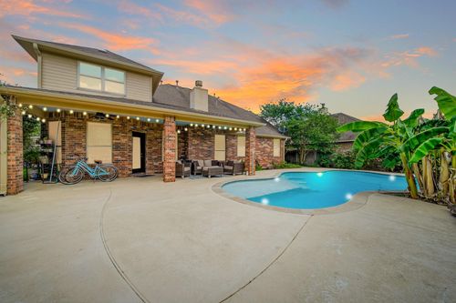 12022 Eagle Ridge Dr, Mont Belvieu, TX, 77535-1020 | Card Image