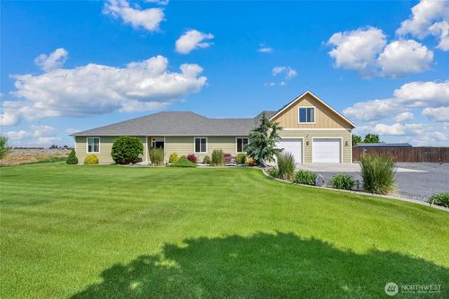 4050 Rd Road 7.4 Ne, Moses Lake, WA, 98837-3500 | Card Image