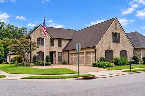 3240 Sea Ray Ln, Lakeland, TN, 38002-7561 | Card Image