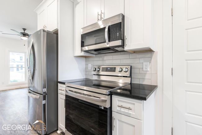 107 W Point Ct, House other with 4 bedrooms, 3 bathrooms and null parking in Warner Robins GA | Image 9