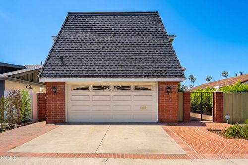 2851 Seahorse Ave, Ventura, CA, 93001-4149 | Card Image