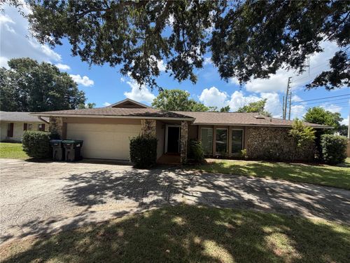 7500 Waunatta Ct, Winter Park, FL, 32792-8922 | Card Image