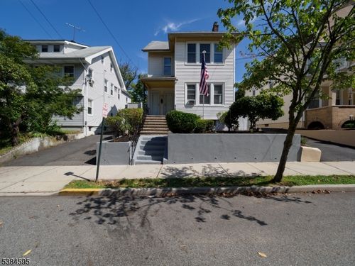 421 Berwick St, Orange, NJ, 07050-2131 | Card Image