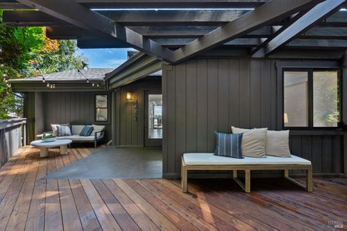 642 Amaranth Boulevard, Mill Valley, CA, 94941 | Card Image