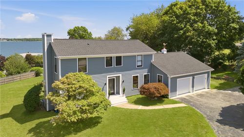 259 Taylor Rd, Portsmouth, RI, 02871-5418 | Card Image