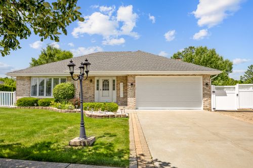 19522 Victorian Dr, Mokena, IL, 60448-2426 | Card Image