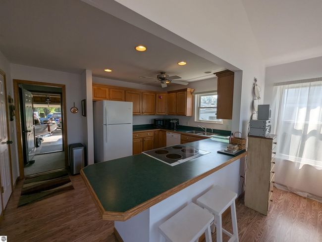 1810 E Riverside Drive, House other with 3 bedrooms, 2 bathrooms and null parking in Au Gres MI | Image 23