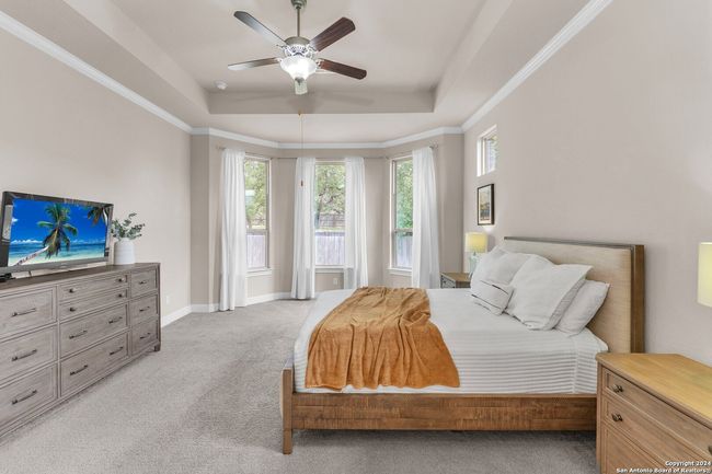 11926 Tower Crk, House other with 5 bedrooms, 4 bathrooms and null parking in San Antonio TX | Image 15