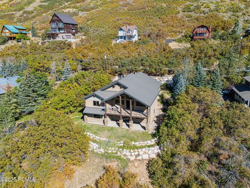 307 Jungfrau Hill Rd, Midway, UT, 84049-6135 | Card Image