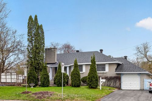 546 Sherbourne Rd, Ottawa, ON, K2A3G5 | Card Image