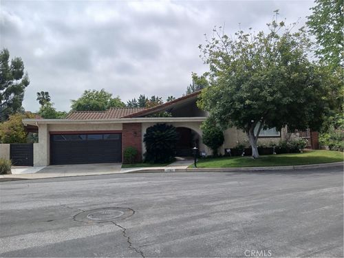 17367 Quesan Pl, Encino, CA, 91316-3936 | Card Image