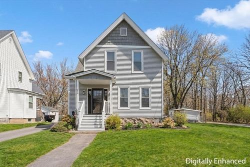 22 Elmwood Street, Grafton, MA, 01560 | Card Image