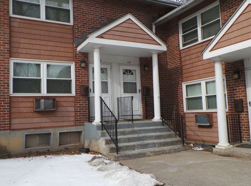 apt-28-280 Capen St, Hartford, CT, 06112-1972 | Card Image