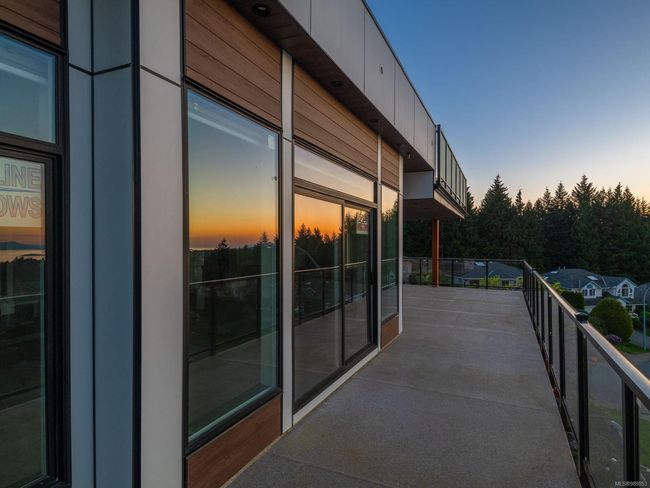 5391 Kenwill Dr, House other with 6 bedrooms, 6 bathrooms and 4 parking in Nanaimo BC | Image 71