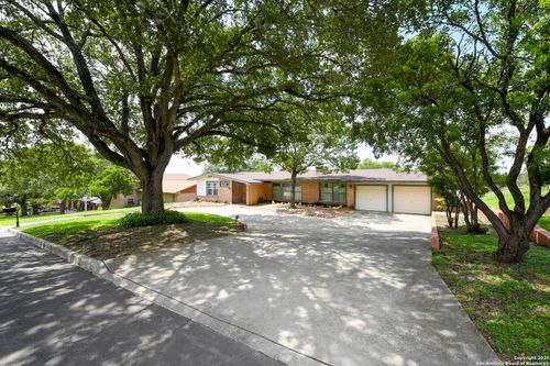 222 Highview Dr, San Antonio, TX, 78228-1943 | Card Image