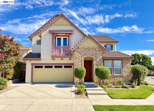 2700 Salisbury Way, San Ramon, CA, 94582-5769 | Card Image