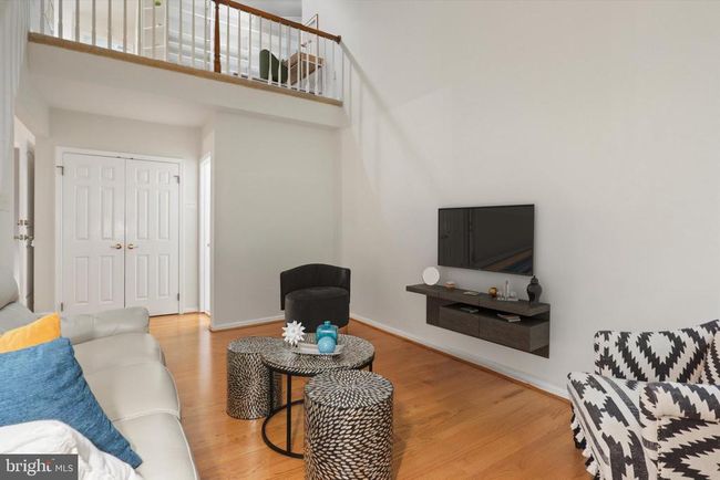 1564 Mclean Commons Ct, Townhouse with 3 bedrooms, 4 bathrooms and null parking in MCLEAN VA | Image 13