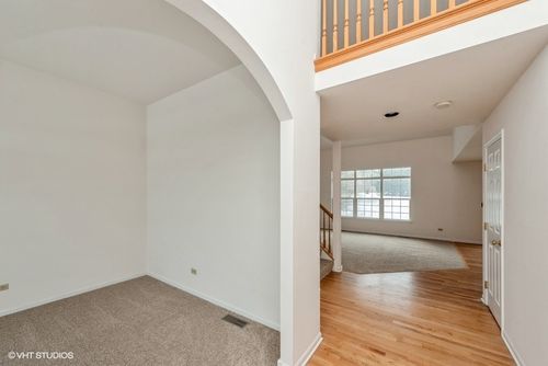 11673 Joan Ave, Huntley, IL, 60142-6949 | Card Image