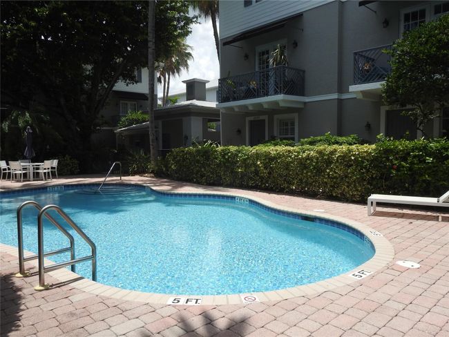 2299 - 2299 Ne 9 Th Ave, Townhouse with 3 bedrooms, 3 bathrooms and null parking in Wilton Manors FL | Image 28