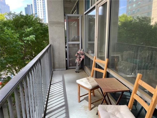UNIT-213 - 845 Spring St Nw, Condo with 1 bedrooms, 1 bathrooms and 1 parking in Atlanta GA | Image 4