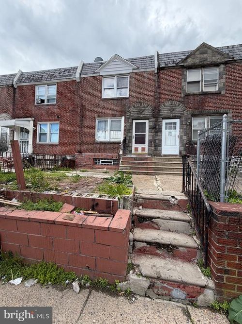 652 E Annsbury Street, PHILADELPHIA, PA, 19120 | Card Image