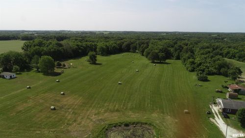 569 W State Route 108, Carrollton, IL, 62016-2096 | Card Image