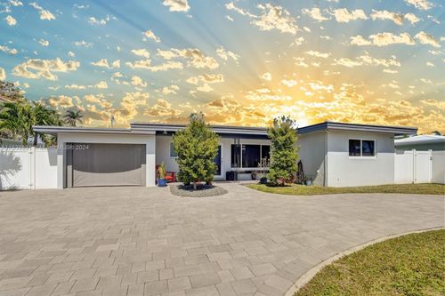267 Oceanic Ave, Lauderdale By The Sea, FL, 33308-3507 | Card Image