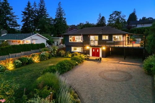 575 N Dollarton Highway, North Vancouver, BC, V7G1N3 | Card Image