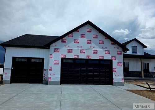 661 Glacier Ave, Shelley, ID, 83274-1030 | Card Image