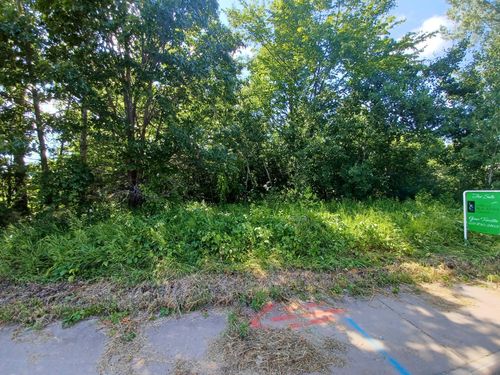 38xxx Oakview Ave, North Branch, MN, 55056 | Card Image