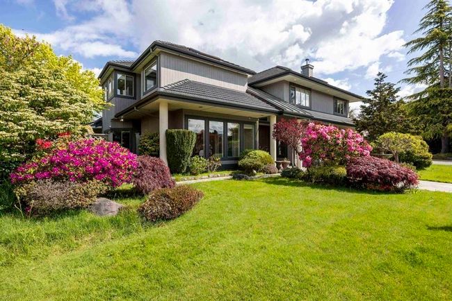 7975 Sunnymede Gate, House other with 4 bedrooms, 4 bathrooms and 5 parking in Richmond BC | Image 1