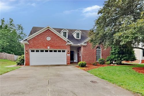 7260 Shadowridge Dr, Lewisville, NC, 27023-8339 | Card Image