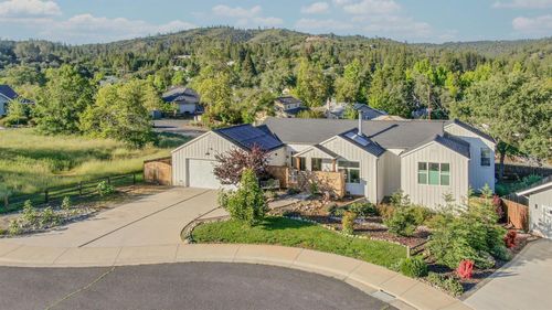 159 Stone Ridge Ct, Murphys, CA, 95247-9202 | Card Image