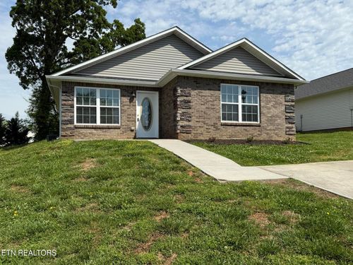 1909 Heather Lea Dr, Sevierville, TN, 37876-0673 | Card Image
