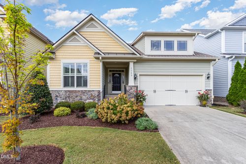 4049 Franks Creek Dr, Cary, NC, 27518-5309 | Card Image