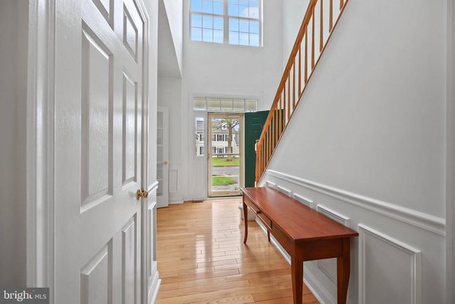 18 Navesink Dr, House other with 4 bedrooms, 3 bathrooms and null parking in Pennington NJ | Image 5
