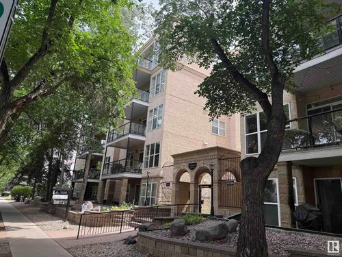103-11025 83 Ave Nw, Edmonton, AB, T6G2V5 | Card Image