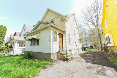 88 Garfield Street, House other with 3 bedrooms, 2 bathrooms and null parking in Rochester NY | Image 3